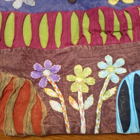 Nepal Sling Patchwork Tote - Picture 4 of 7